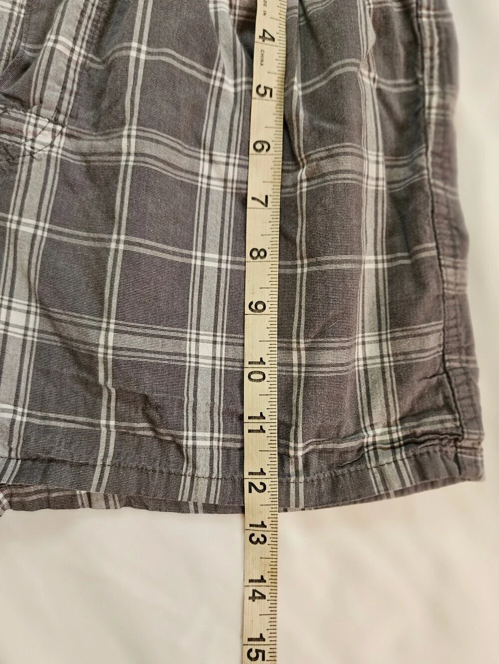 Old Navy Mens Gray Plaid Elastic Waist Boxer Shorts Size Small